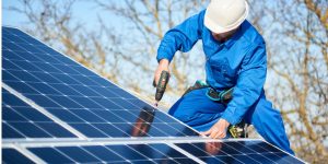 Installation Maintenance Panneaux Solaires Photovoltaïques à Mauzac-et-Grand-Castang